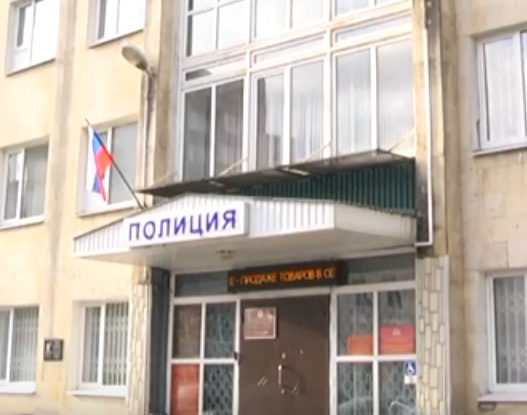 Сотрудники вневедомственной охраны Росгвардии задержали дебошира, который, как выяснилось позже, мог быть причастен к разбойному нападению на работника магазина.