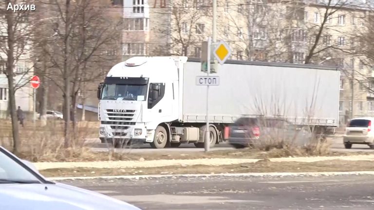 Большегрузы — в объезд!