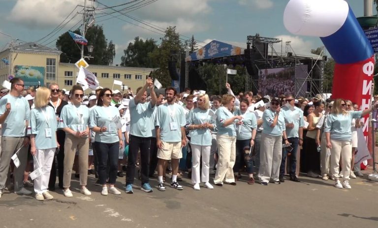 День движения и здоровья! Муром стал центром большого спортивного события. Шагаем вместе!